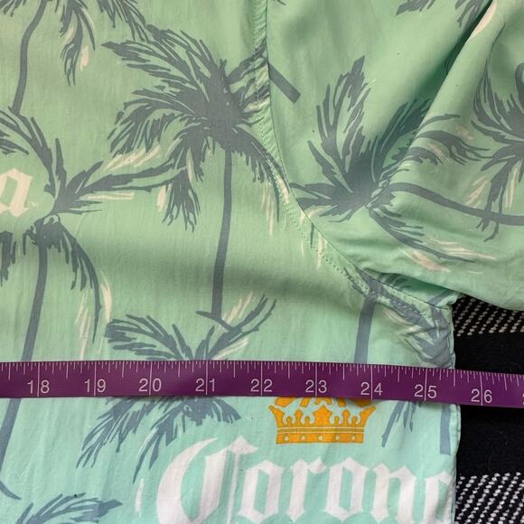 Corona Light Green Hawaiian Novelty Print Short Sleeve Button Down Size XL - Picture 4 of 5